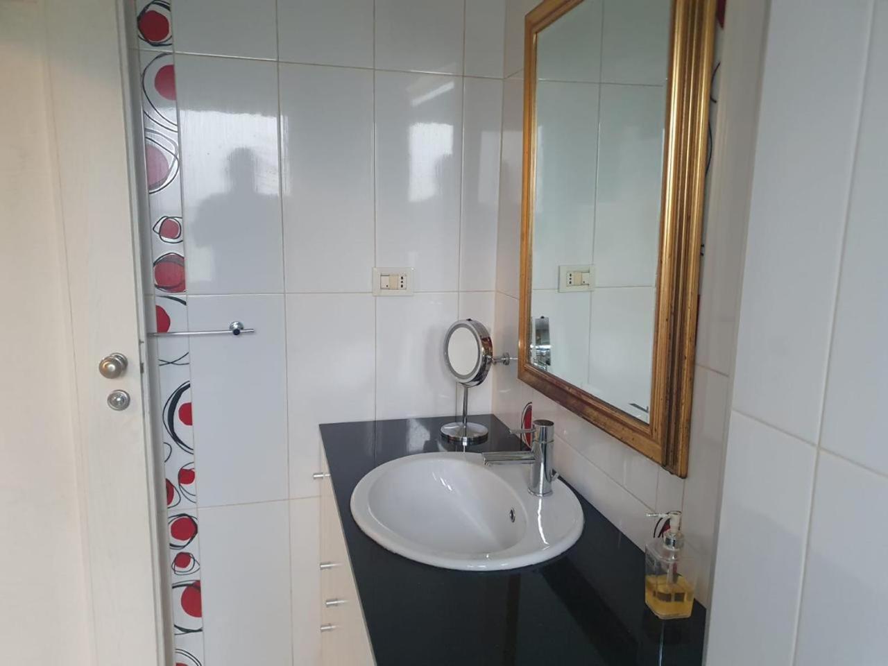 Down Town Tirana Apartment Center Εξωτερικό φωτογραφία